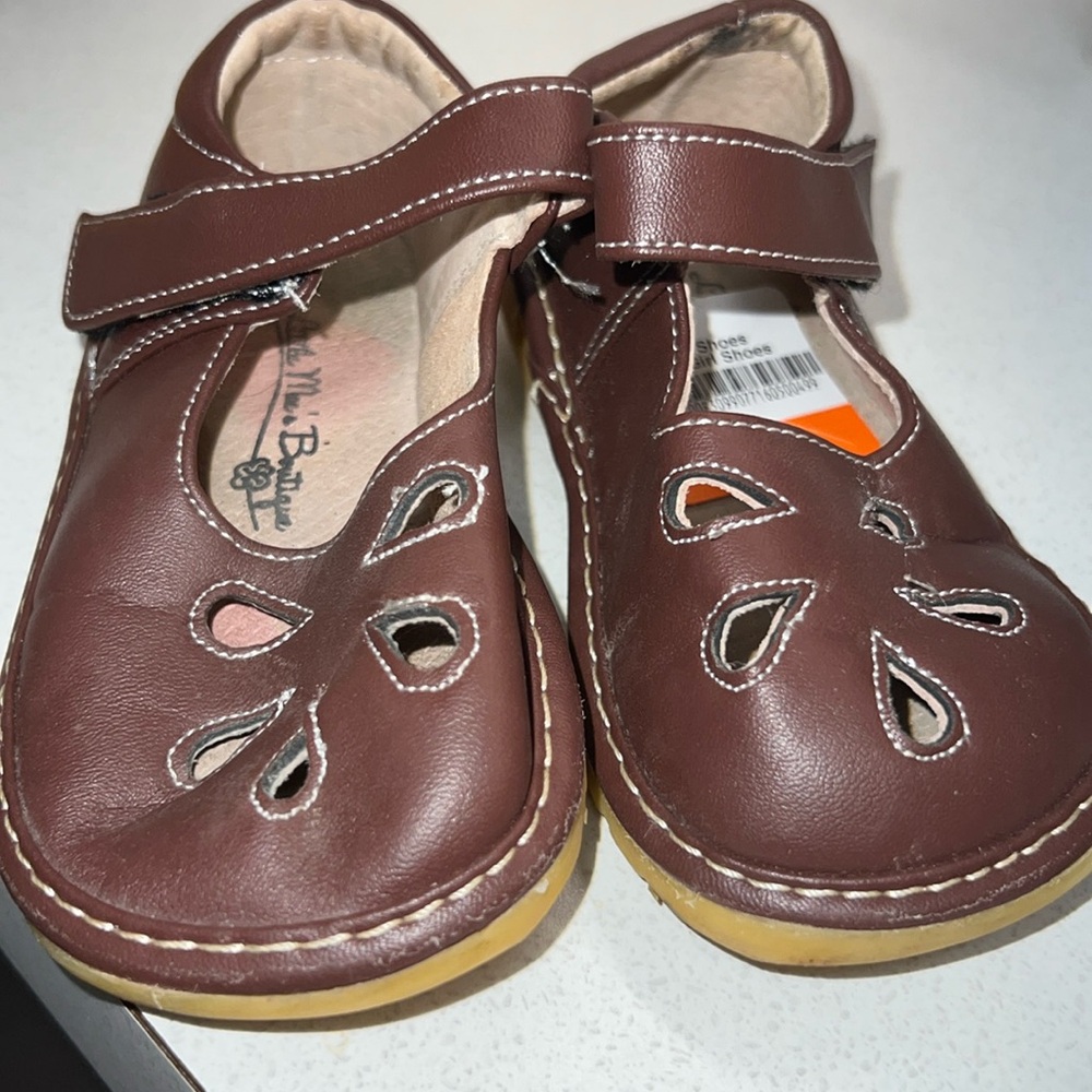 Little Mae's Boutique Girls Brown Mary Jane Walking Shoes Size 8 Toddler